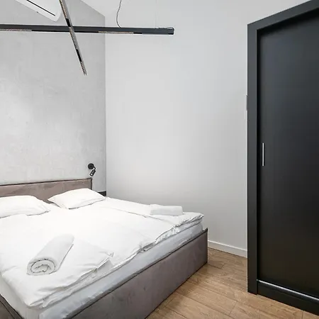 Rentplanet - Nawrot * Łódź