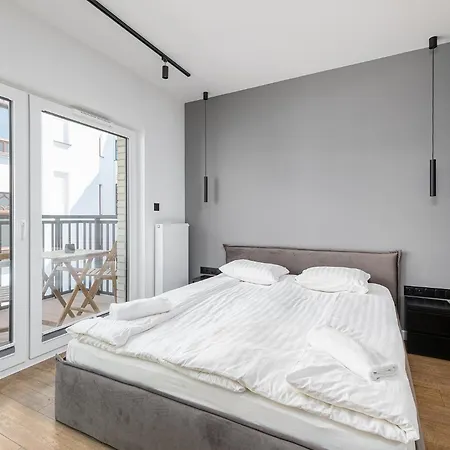 Rentplanet - Nawrot Appartement