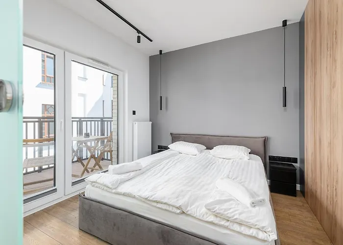 Rentplanet - Nawrot Apartamento